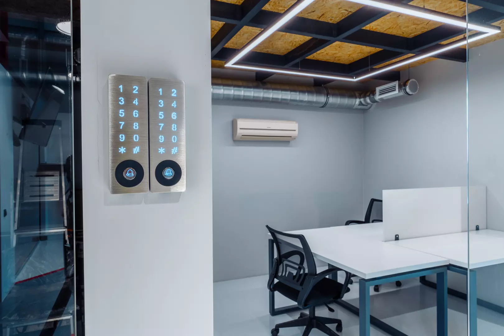 Montaż system alarmowych